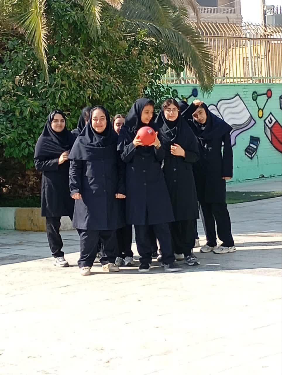 متوسطه دوره دوم دخترانه اسما